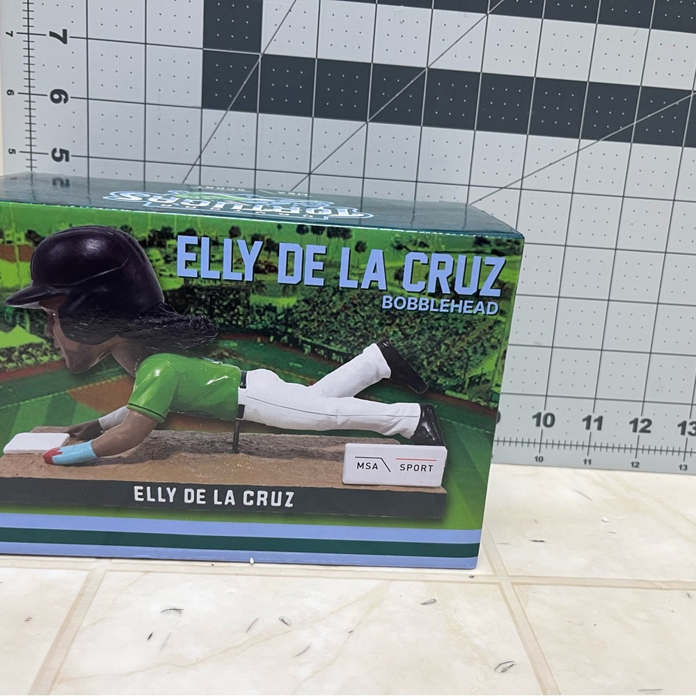 Elly De La Cruz Bobblehead